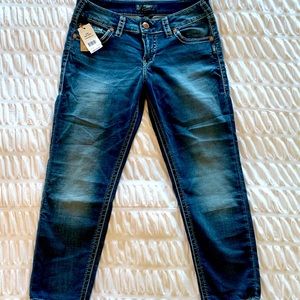 Silver Suki Capri Jeans, NWT, size 30